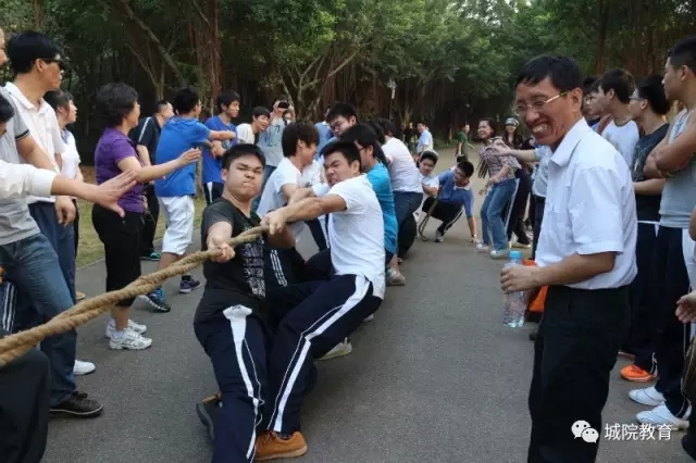 深圳城市学院高考复读学校